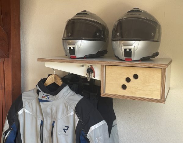 Biker-Garderobe