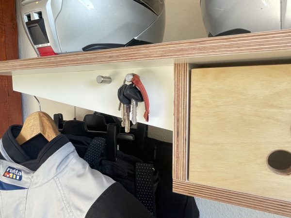 Biker-Garderobe – Bild 3