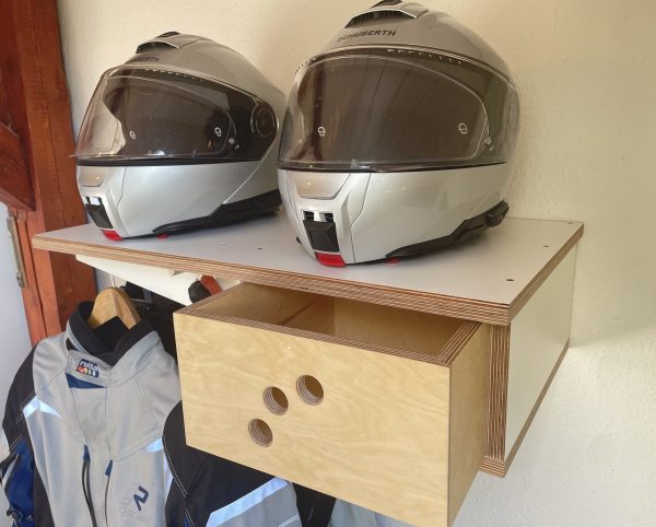 Biker-Garderobe – Bild 7